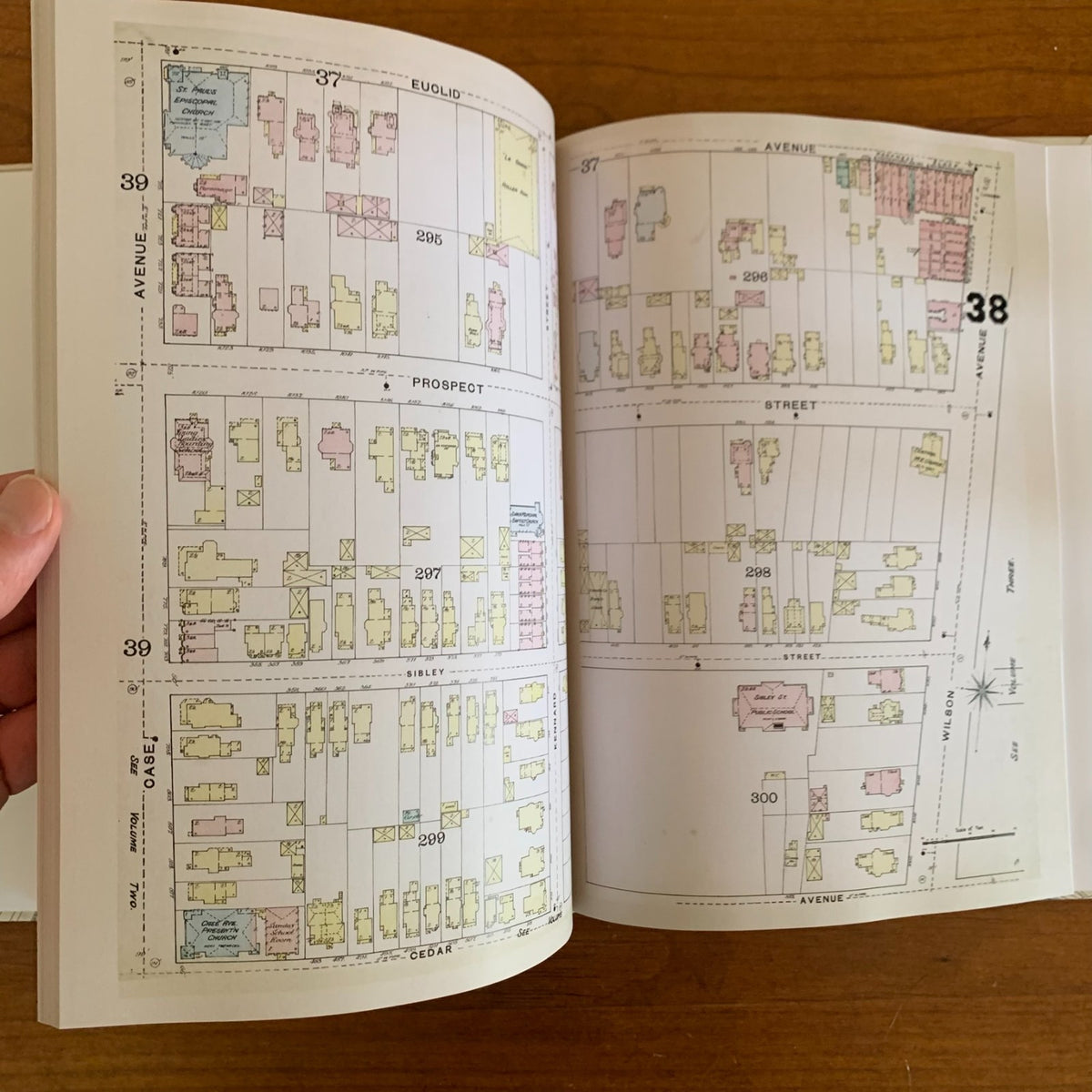 1886 Cleveland, Ohio Sanborn Fire Insurance Maps, Volume 1